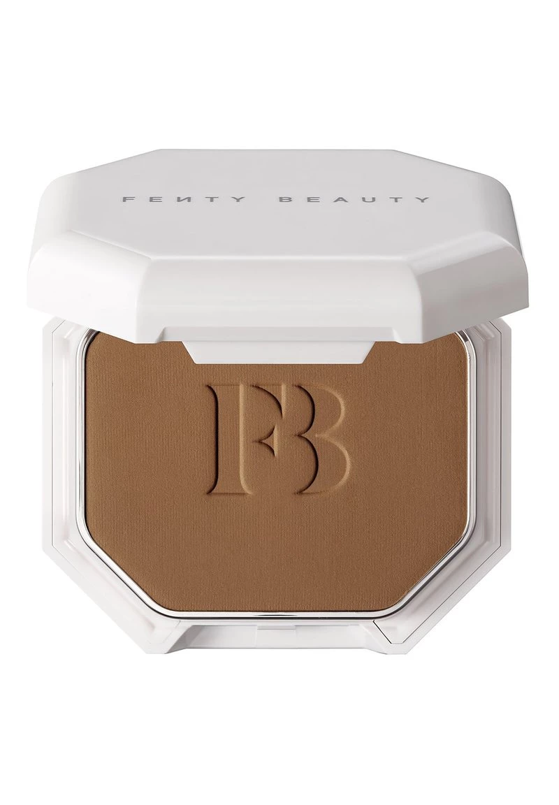 Fenty Beauty - Damen PRO FILT'R SOFT MATTE POWDER FOUNDATION - Foundation - 410 3 Fenty Beauty - Damen PRO FILT'R SOFT MATTE POWDER FOUNDATION - Foundation - 410