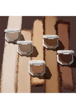 Fenty Beauty PRO FILT'R SOFT MATTE POWDER FOUNDATION - Foundation - 250 - Damen -Fenty Beauty || Guru Shop Verkäufe 1083280616c24f47bc29655f6cf00591