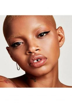 Fenty Beauty FLYLINER LANGANHALTENDER EYELINER - Eyeliner - Cuz I'm Black - Damen 18 Fenty Beauty FLYLINER LANGANHALTENDER EYELINER - Eyeliner - Cuz I'm Black - Damen -Fenty Beauty || Guru Shop Verkäufe 1a5f8ee6f25a44f4a97254905900cb09