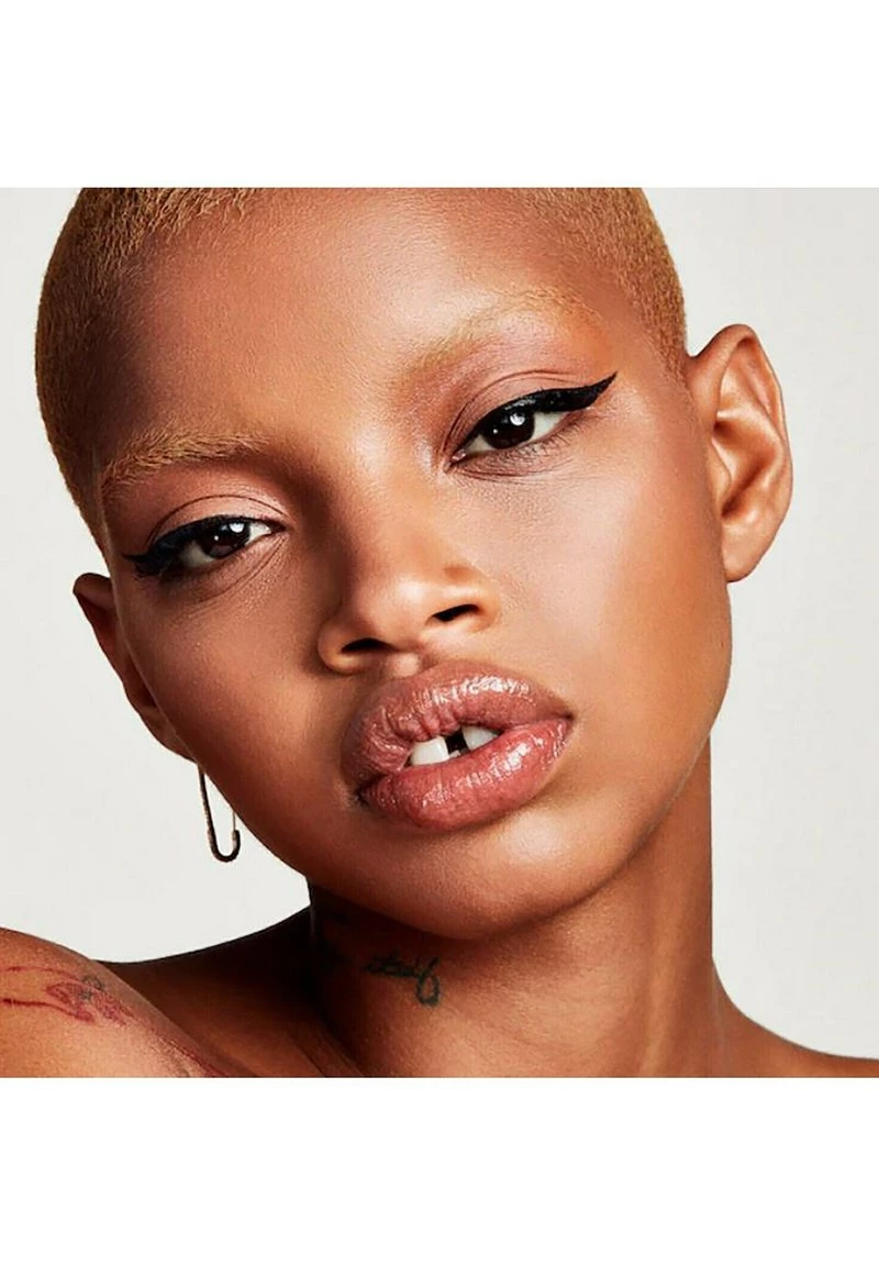 Fenty Beauty FLYLINER LANGANHALTENDER EYELINER - Eyeliner - Cuz I'm Black - Damen 9 Fenty Beauty FLYLINER LANGANHALTENDER EYELINER - Eyeliner - Cuz I'm Black - Damen – Bild 7