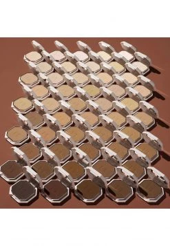 Fenty Beauty PRO FILT'R SOFT MATTE POWDER FOUNDATION - Foundation - 250 - Damen -Fenty Beauty || Guru Shop Verkäufe 57955e59df214bc2a3ab9c5e738cb6f2