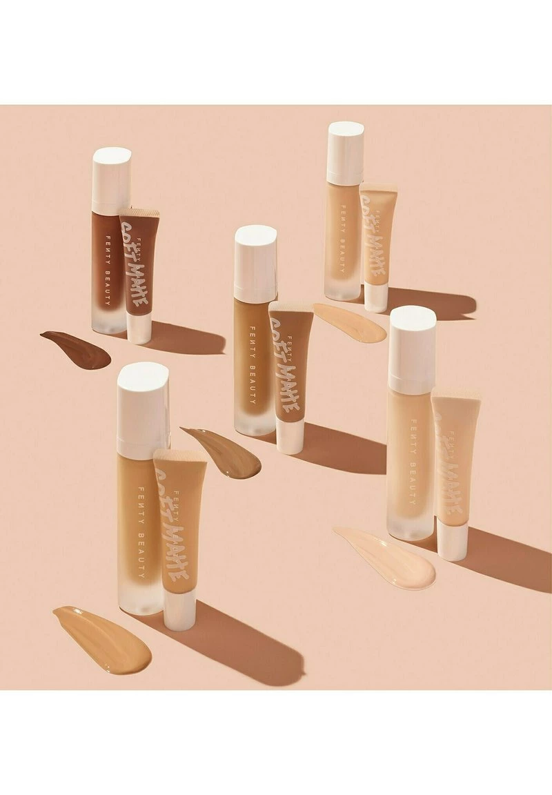 Fenty Beauty PRO FILT'R SOFT MATTE – LANGANHALTENDE FOUNDATION IN REISEGRÖSSE - Foundation - 390 - Damen 7 Fenty Beauty PRO FILT'R SOFT MATTE – LANGANHALTENDE FOUNDATION IN REISEGRÖSSE - Foundation - 390 - Damen – Bild 5