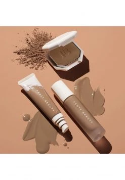 Fenty Beauty PRO FILT'R SOFT MATTE POWDER FOUNDATION - Foundation - 250 - Damen -Fenty Beauty || Guru Shop Verkäufe 69dd6cd2f79d4495b1ba2967c40c1e25