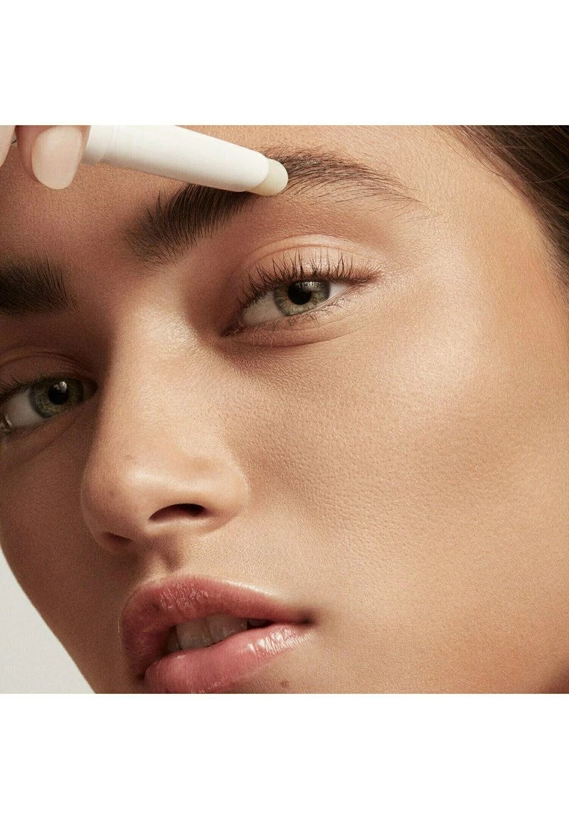 Fenty Beauty - Unisex BROW MP - MODELLIERENDER AUGENBRAUENSTIFT - Augenbrauenstift - Universal 5 Fenty Beauty - Unisex BROW MP - MODELLIERENDER AUGENBRAUENSTIFT - Augenbrauenstift - Universal – Bild 3