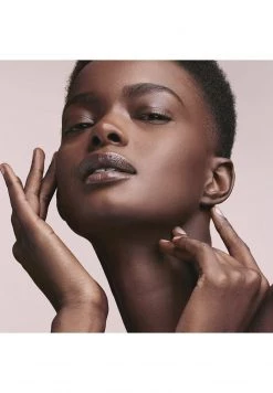 Fenty Beauty PRO FILT'R HYDRATING PRIMER - Primer - Soft Silk - Unisex 9 Fenty Beauty PRO FILT'R HYDRATING PRIMER - Primer - Soft Silk - Unisex -Fenty Beauty || Guru Shop Verkäufe 7c4cbbf9e39346eba94428f05565bb78