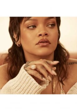 Fenty Beauty - Damen EAZE DROP - FOUNDATION - Foundation - BLURRING SKIN TINT 10 -Fenty Beauty || Guru Shop Verkäufe 7ed3b7e723514fdf935278c5cf1fda97