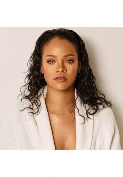 Fenty Beauty PRO FILT'R SOFT MATTE – LANGANHALTENDE FOUNDATION IN REISEGRÖSSE - Foundation - 280 - Damen 9 Fenty Beauty PRO FILT'R SOFT MATTE – LANGANHALTENDE FOUNDATION IN REISEGRÖSSE - Foundation - 280 - Damen -Fenty Beauty || Guru Shop Verkäufe 80dc677ffc634eddbdb70bf5fd1eadd2