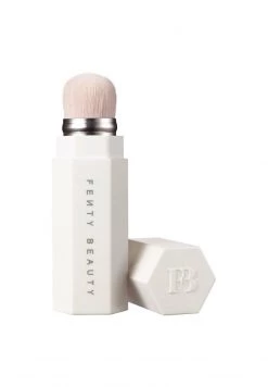 Fenty Beauty CONTOURING & CONCEALERPINSEL IM REISEFORMAT - Make-up-Pinsel - - - Unisex -Fenty Beauty || Guru Shop Verkäufe 81ffa5cc11fe4921abb718dd39fa2d85