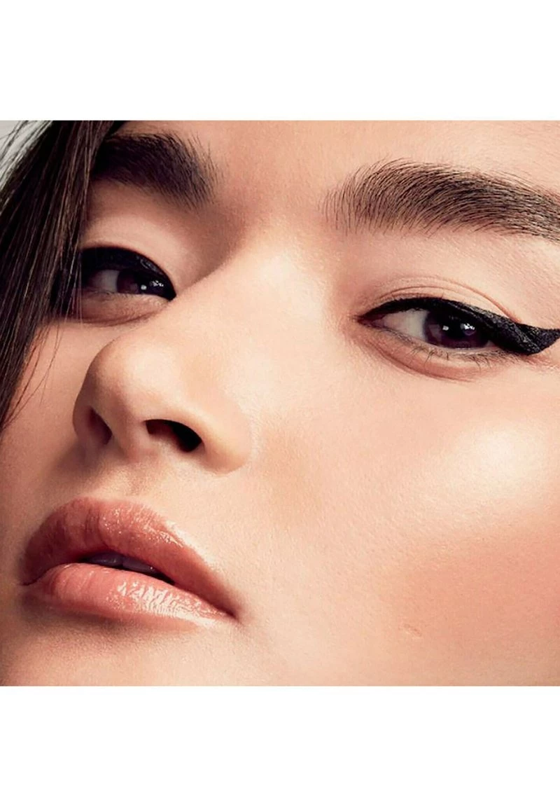 Fenty Beauty FLYLINER LANGANHALTENDER EYELINER - Eyeliner - Cuz I'm Black - Damen 11 Fenty Beauty FLYLINER LANGANHALTENDER EYELINER - Eyeliner - Cuz I'm Black - Damen – Bild 9