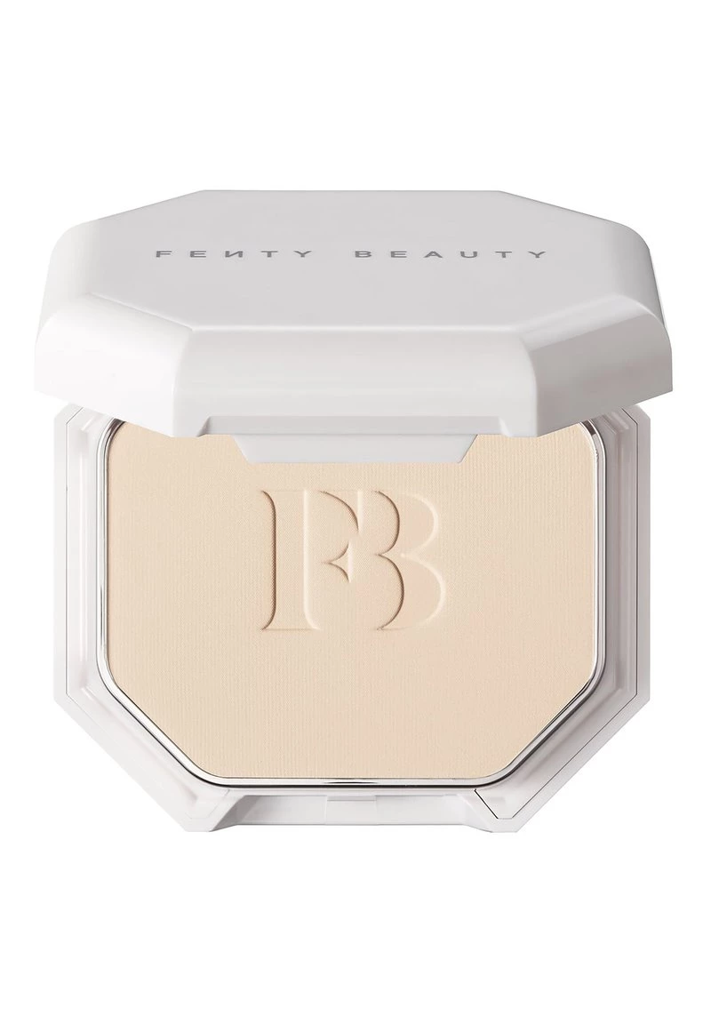 Fenty Beauty - Damen PRO FILT'R SOFT MATTE POWDER FOUNDATION - Foundation - 140 3 Fenty Beauty - Damen PRO FILT'R SOFT MATTE POWDER FOUNDATION - Foundation - 140