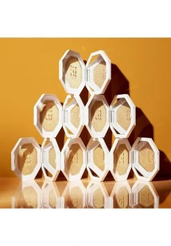 - Unisex FENTY BEAUTY BY RIHANNA FLY GLOW VAULT FACE, CHEEK, EYE ESSENTI - Make-up Set - Multi 13 - Unisex FENTY BEAUTY BY RIHANNA FLY GLOW VAULT FACE, CHEEK, EYE ESSENTI - Make-up Set - Multi -Fenty Beauty || Guru Shop Verkäufe b63c7aa3479b4d0f868934848a684682