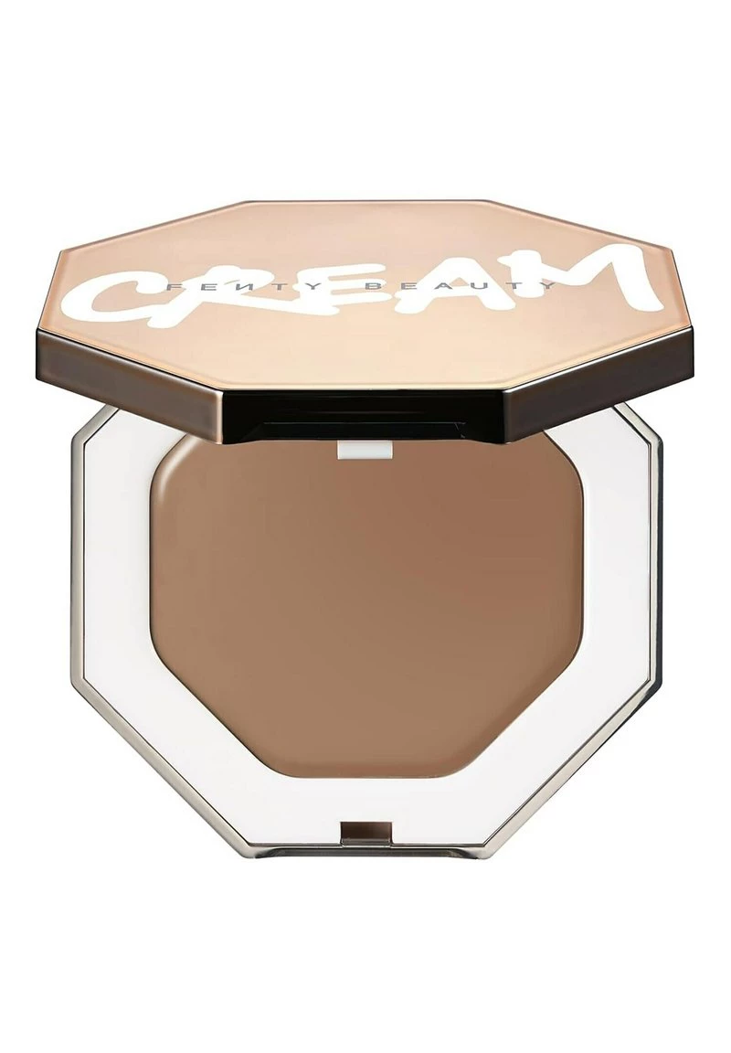 Fenty Beauty - Damen CHEEKS OUT - FREESTYLE CREAM BRONZE - Bronzer - Butta Biscuit 3 Fenty Beauty - Damen CHEEKS OUT - FREESTYLE CREAM BRONZE - Bronzer - Butta Biscuit