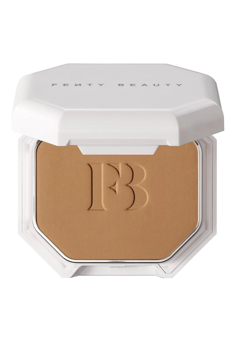 Fenty Beauty - Damen PRO FILT'R SOFT MATTE POWDER FOUNDATION - Foundation - 360 3 Fenty Beauty - Damen PRO FILT'R SOFT MATTE POWDER FOUNDATION - Foundation - 360