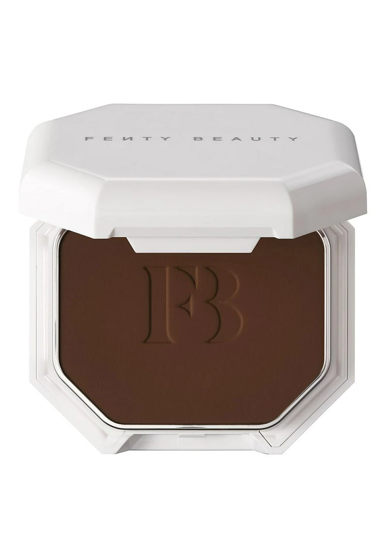 Fenty Beauty - Damen PRO FILT'R SOFT MATTE POWDER FOUNDATION - Foundation - 495 3 Fenty Beauty - Damen PRO FILT'R SOFT MATTE POWDER FOUNDATION - Foundation - 495